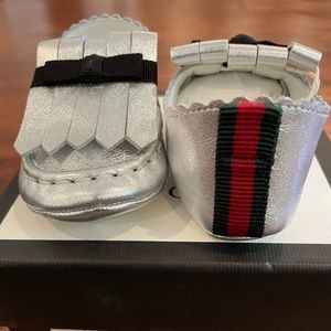 Baby Gucci Loafers - NWT - Silver - Size 19 (4C)
